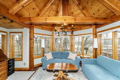 Living - 13345 25th Ave NW, Oronoco, MN 55960 photo 4 of 11
