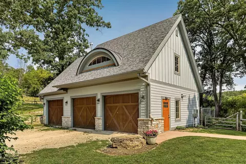 Exterior - 13345 25th Ave NW, Oronoco, MN 55960 photo 11 of 13