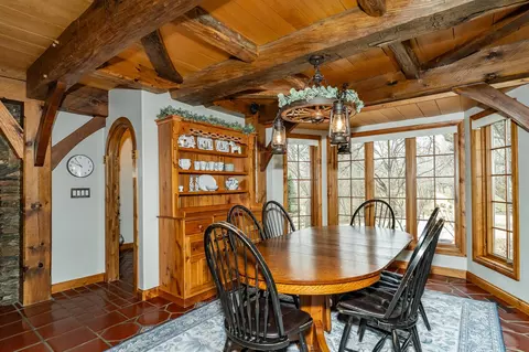Dining - 13345 25th Ave NW, Oronoco, MN 55960 photo 1 of 1