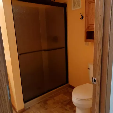 Bath - 11816 Jersey Ave N, Champlin, MN 55316 photo 1 of 1