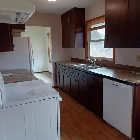 Kitchen - 11816 Jersey Ave N, Champlin, MN 55316 photo 2 of 2