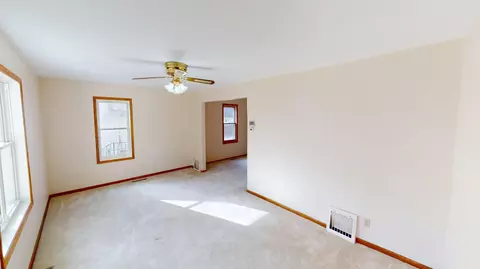 Living - 1008 9th Ave SW, Austin, MN 55912 photo 1 of 3