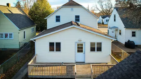 Exterior - 1008 9th Ave SW, Austin, MN 55912 photo 1 of 3