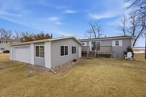 43856 Outlet Beach Rd, Pelican Rapids, MN 56572