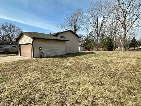 Exterior - 6933 Sumac Ct, Centerville, MN 55038 photo 3 of 6