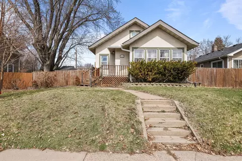 1821 Case Ave E, Saint Paul, MN 55119
