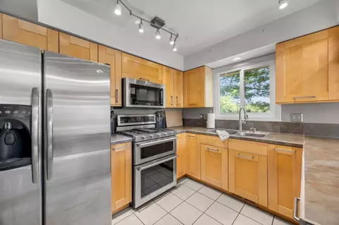650 Gramsie Rd, Shoreview, MN 55126 photo 15