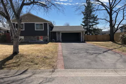 9919 129th Ave N, Champlin, MN 55316