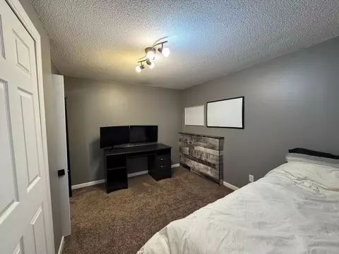 Bedroom - 9919 129th Ave N, Champlin, MN 55316 photo 5 of 8