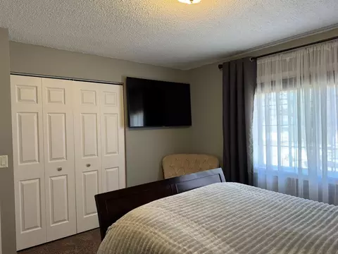 Bedroom - 9919 129th Ave N, Champlin, MN 55316 photo 2 of 8