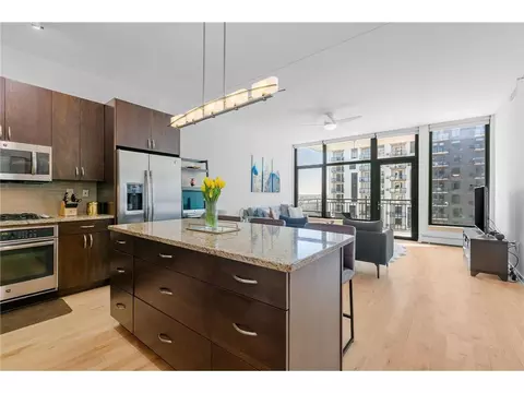 1120 S 2nd St #604, Minneapolis, MN 55415