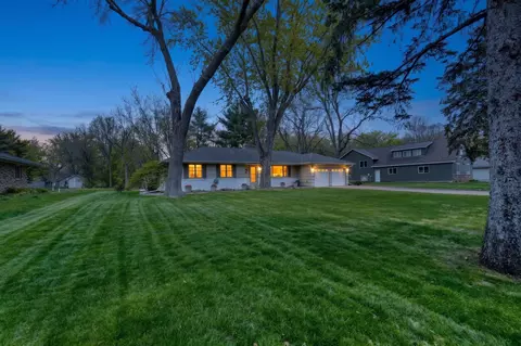 711 Benton St, Anoka, MN 55303