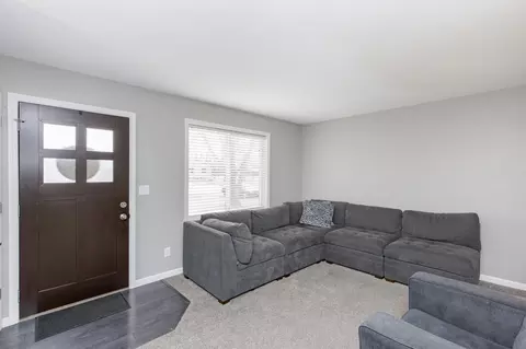 505 4th St E, Horace, ND 58047 photo 9
