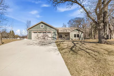1641 38th St S, Saint Cloud, MN 56301