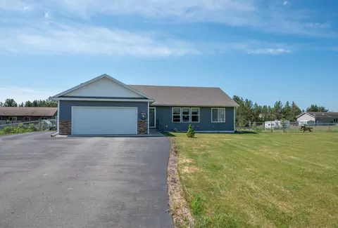 9103 3rd Ave, Pequot Lakes, MN 56472
