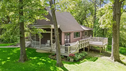 9400 85th St N, Stillwater, MN 55082