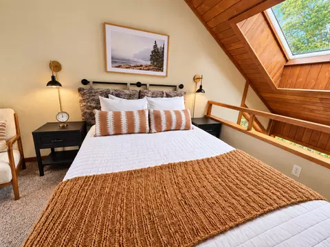 Bedroom - 511 Moose Mountain Dr, Tofte, MN 55615 photo 1 of 7