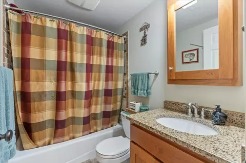 Bath - 12010 Gregory Dr SW, Brainerd, MN 56401 photo 5 of 5