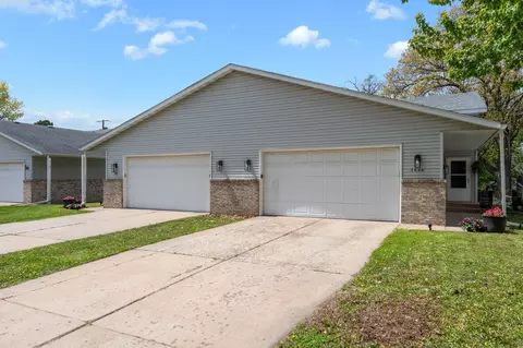 1082 5th St SE, Forest Lake, MN 55025