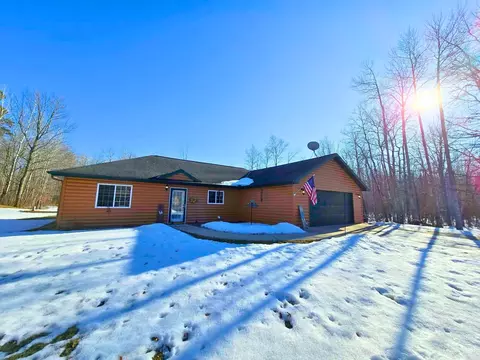 2337 Webb Forest Ct NW, Hackensack, MN 56452