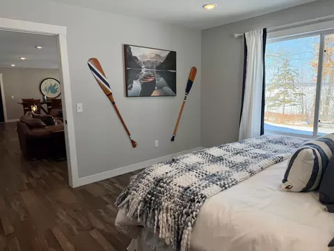 Bedroom - 9745 Pine Point Rd NW, Walker, MN 56484 photo 11 of 15