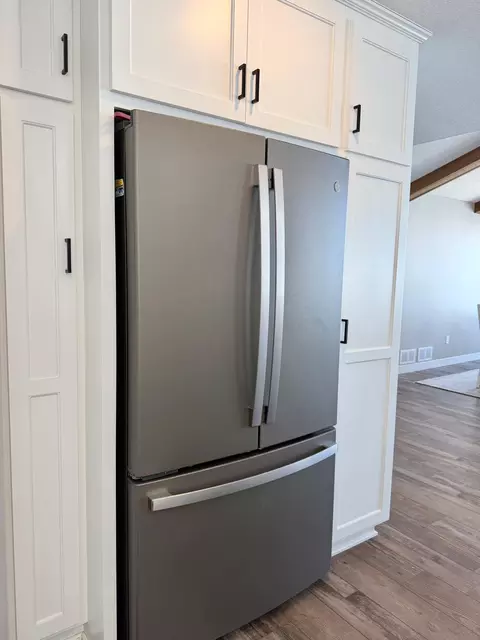 Kitchen - 9745 Pine Point Rd NW, Walker, MN 56484 photo 7 of 7