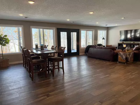 Dining - 9745 Pine Point Rd NW, Walker, MN 56484 photo 3 of 4