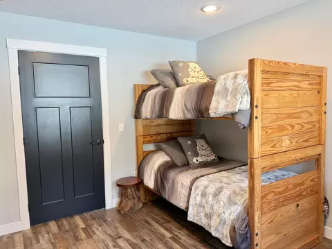 Bedroom - 9745 Pine Point Rd NW, Walker, MN 56484 photo 15 of 15