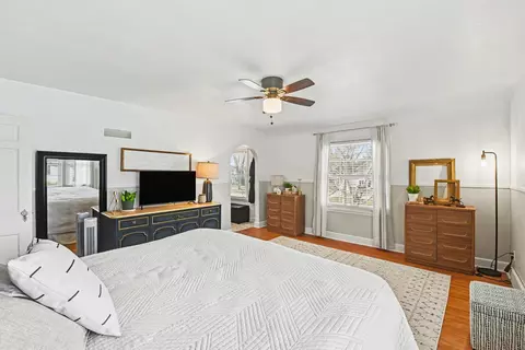 Bedroom - 301 SE 3rd Ave SE, Pipestone, MN 56164 photo 1 of 6