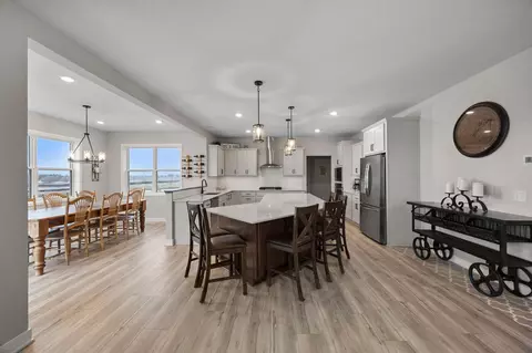 14341 Alder Way, Rosemount, MN 55068
