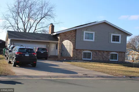 3375 12th Ave, Anoka, MN 55303