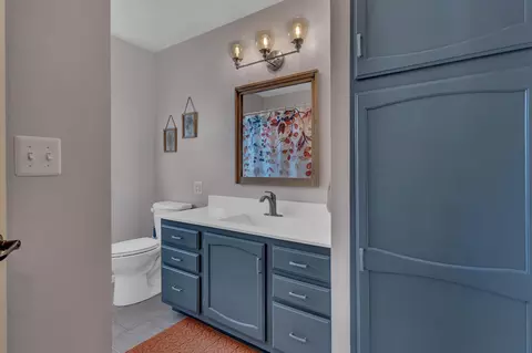Bath - 809 25th Ave SW, Willmar, MN 56201 photo 1 of 3