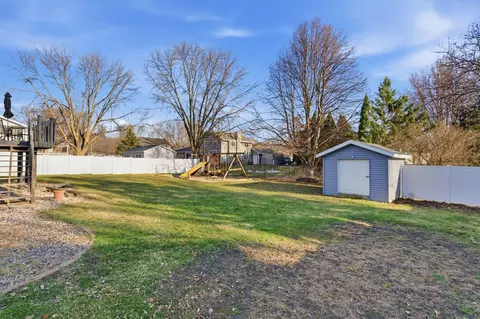 Exterior - 809 25th Ave SW, Willmar, MN 56201 photo 5 of 5