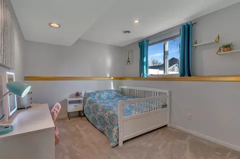 Bedroom - 809 25th Ave SW, Willmar, MN 56201 photo 5 of 6