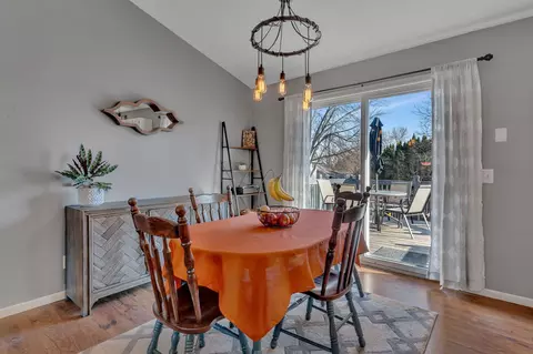 Dining - 809 25th Ave SW, Willmar, MN 56201 photo 3 of 3