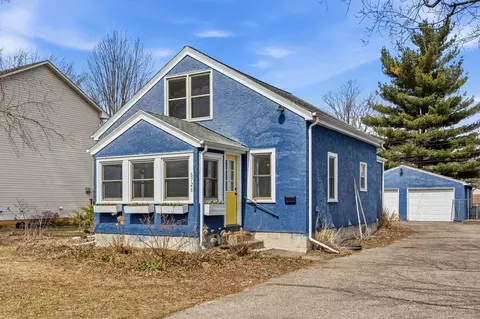 6728 44th Ave N, Crystal, MN 55428