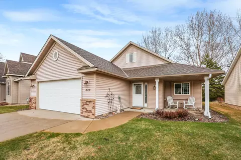 828 Aspen Cir, Waite Park, MN 56387