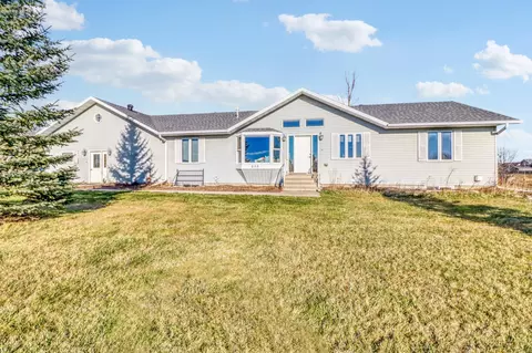 Exterior - 655 Christensen Ct, Mapleton, ND 58059 photo 2 of 13