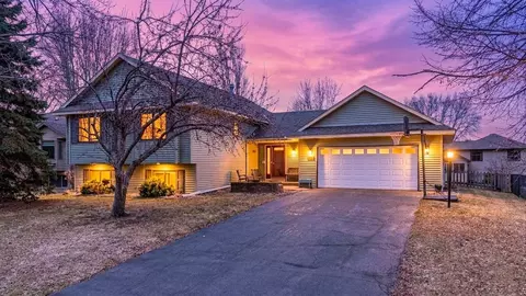 9178 Jarvis Ave S, Cottage Grove, MN 55016