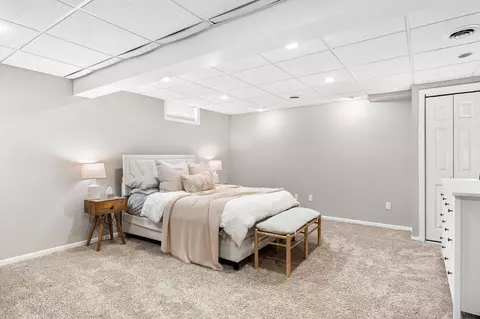 Bedroom - 1001 8th Ave SW, Austin, MN 55912 photo 1 of 5