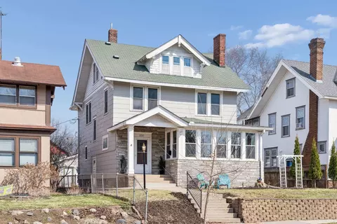 2037 Selby Ave, Saint Paul, MN 55104