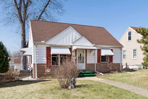 3446 2 12 St NE, Minneapolis, MN 55418