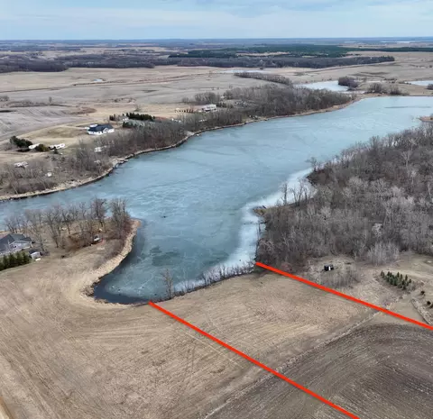16 Nnn 472nd St, Pelican Rapids, MN 56572