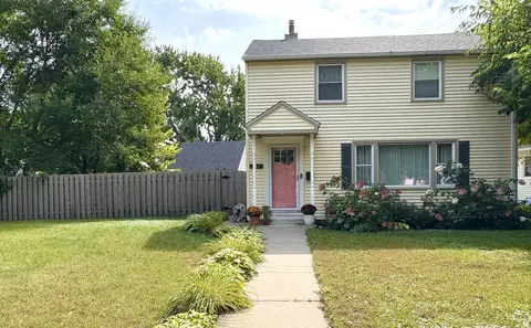 4556 Zenith Ave N, Robbinsdale, MN 55422