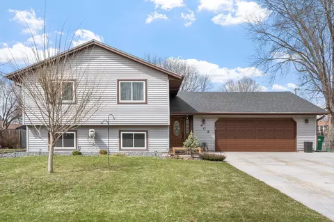 409 83rd Ave NE, Spring Lake Park, MN 55432