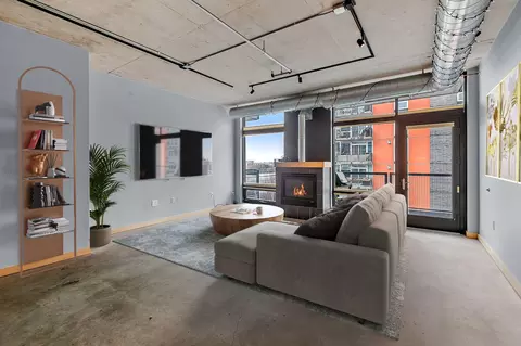 720 N 4th St #403, Minneapolis, MN 55401