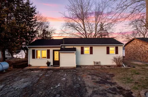 49097 Sportsmans Ln, Waterville, MN 56096