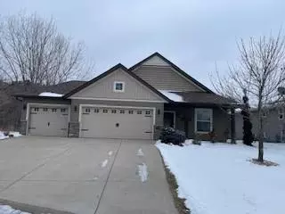 3529 S Pointe Dr, Hastings, MN 55033