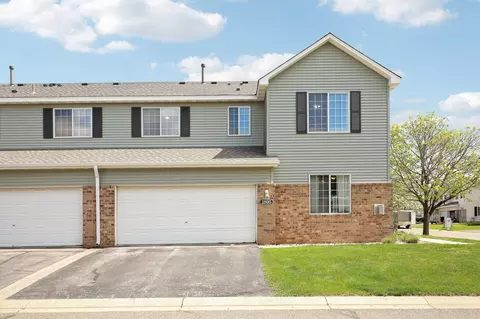 1805 Pintail Ave, Shakopee, MN 55379