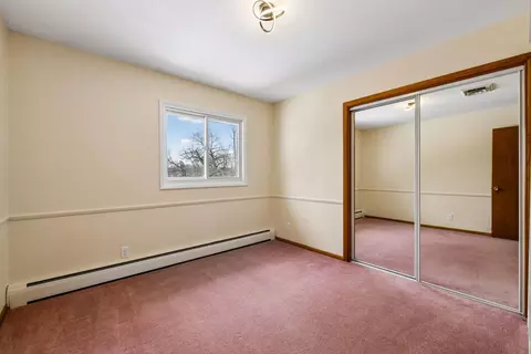 Bedroom - 5730 Echo Rd, Excelsior, MN 55331 photo 9 of 10